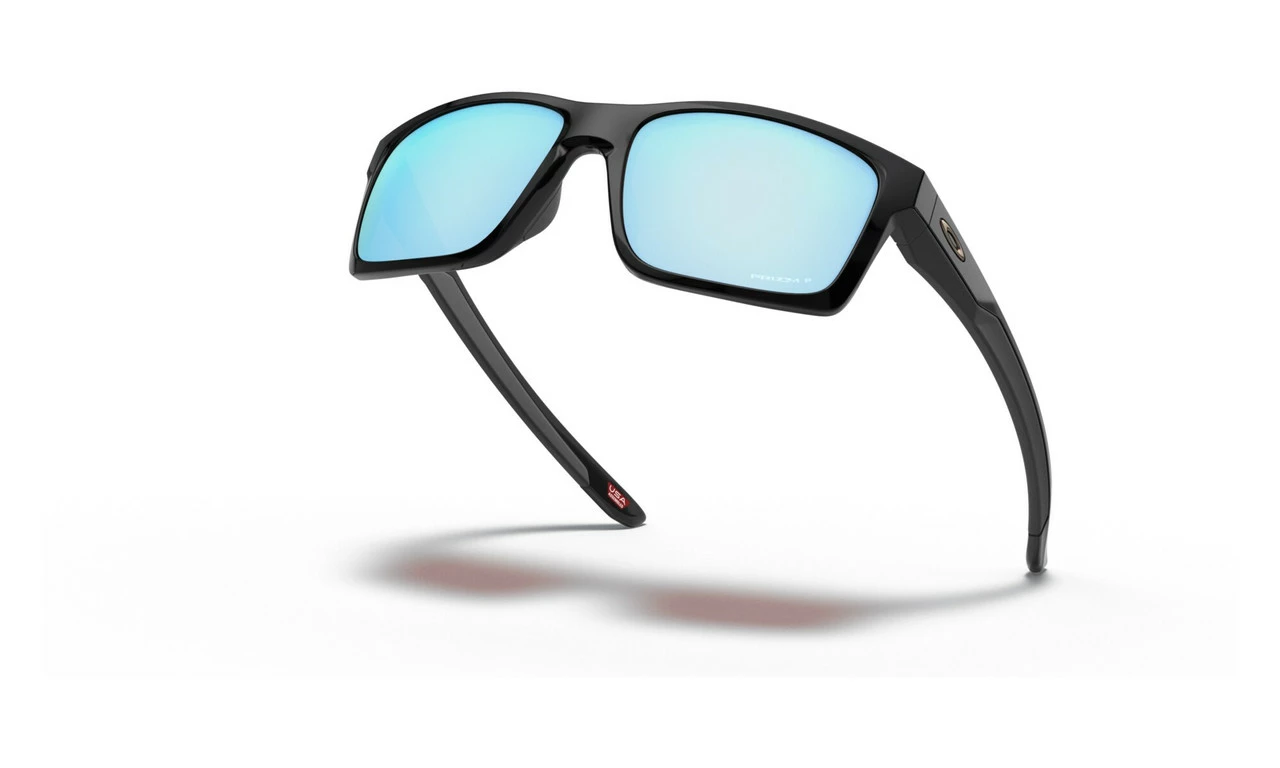 Oakley - Mainlink Performance Sunglasses: Polished Black/Polished Black Frame, Prizm Ruby Polarised Deep H2O Lenses - Image 3
