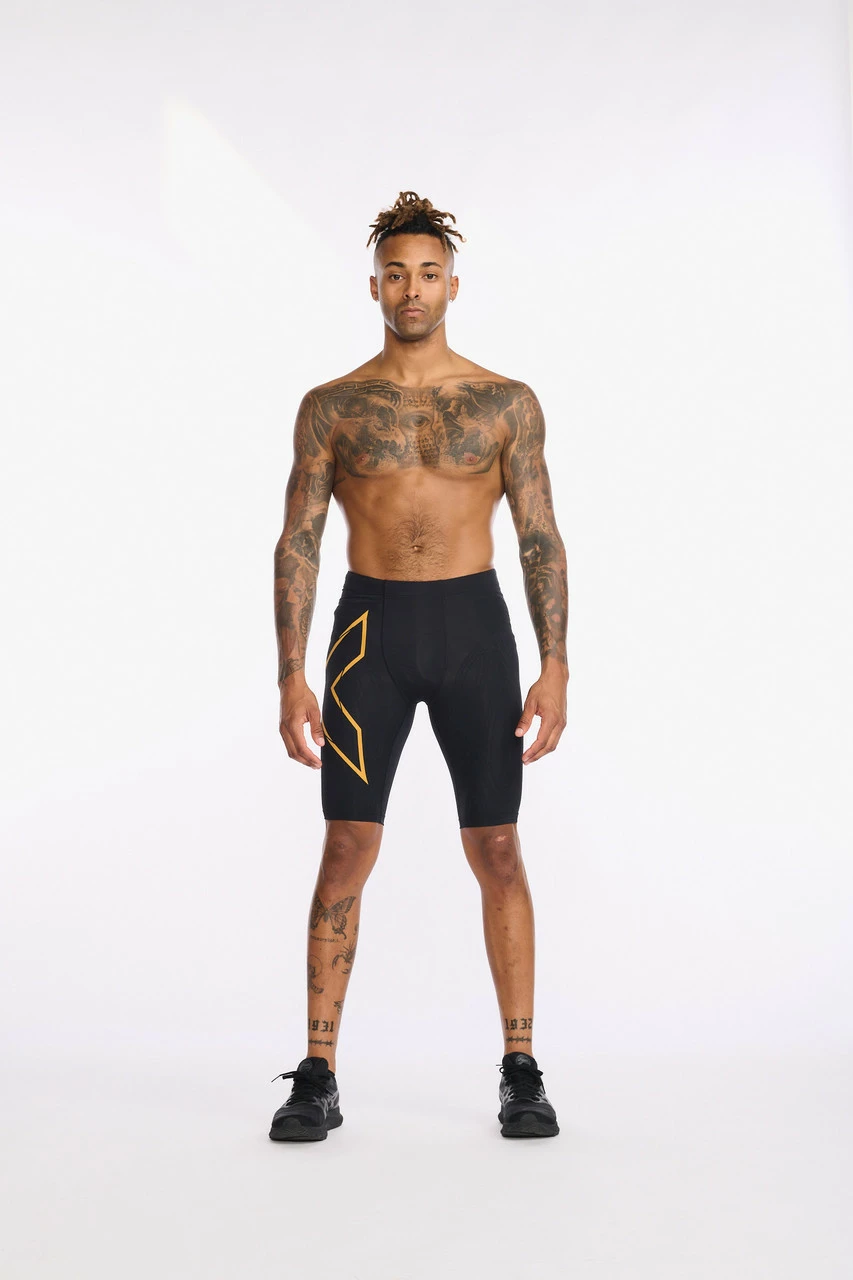 2XU - Light Speed Compression Shorts - Men's - Black/Turmeric Reflective - Image 3