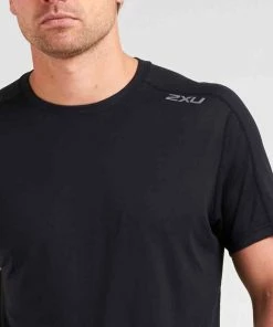 2XU - Xvent G2 Short Sleeve Tee - Men's 17 2XU - Xvent G2 Short Sleeve Tee - Men's -2XU-shop MR6143a BLK SRF 04 squashed 02135.1657709904
