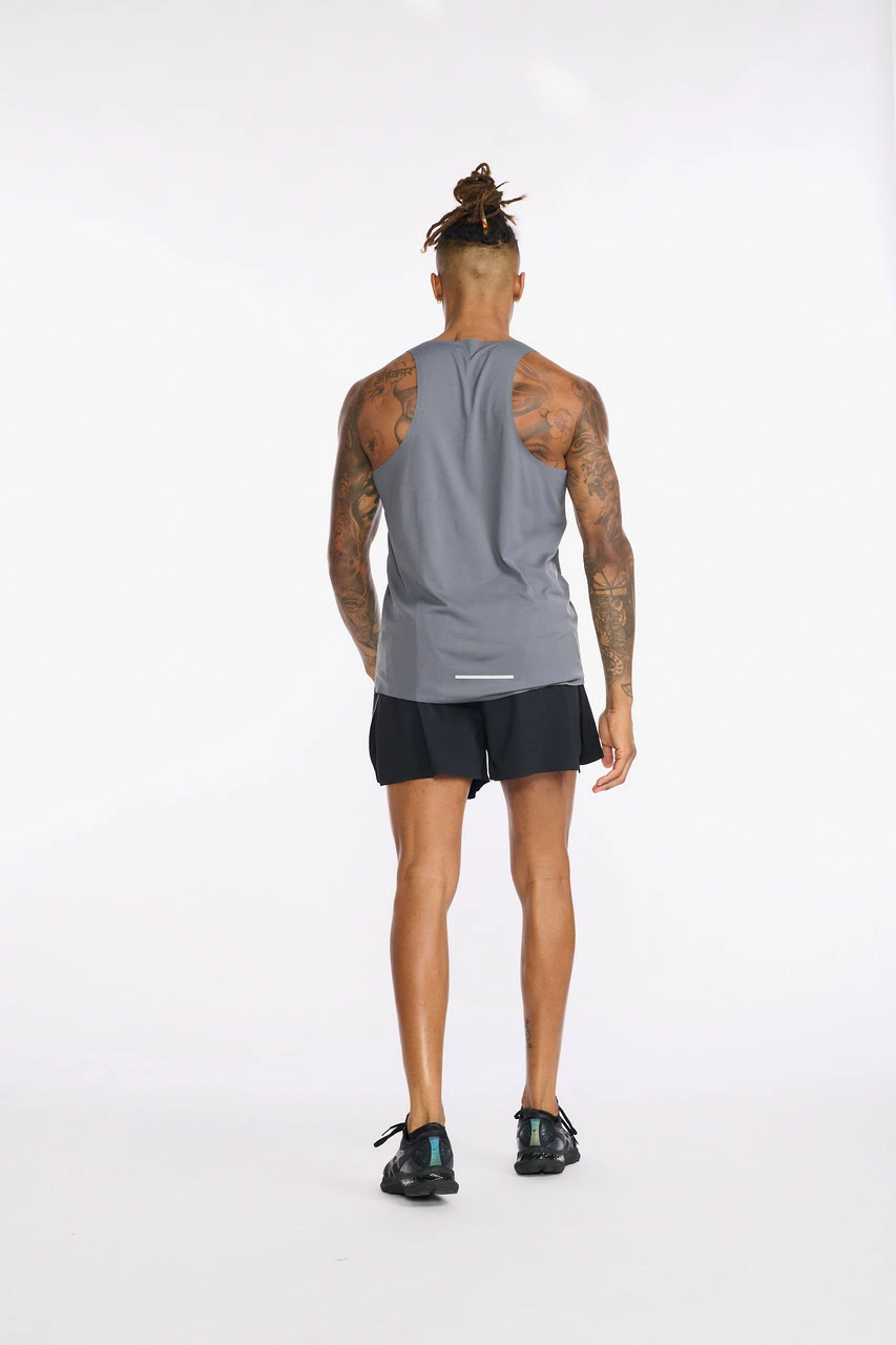 2XU - Light Speed Singlet - Men's - Turbulence/Silver Reflective - Image 6