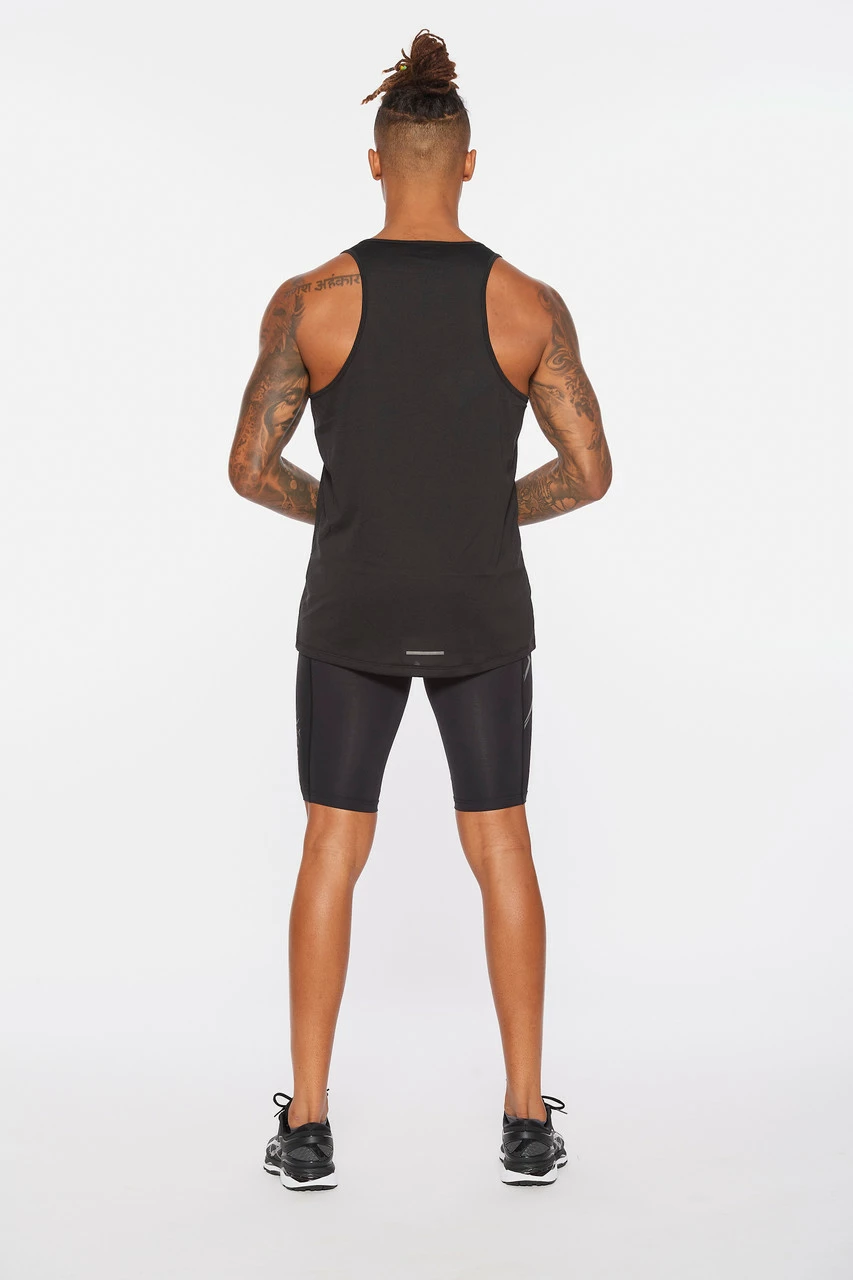 2XU - Light Speed Men's Tech Singlet - Black/Black Reflective - Image 5