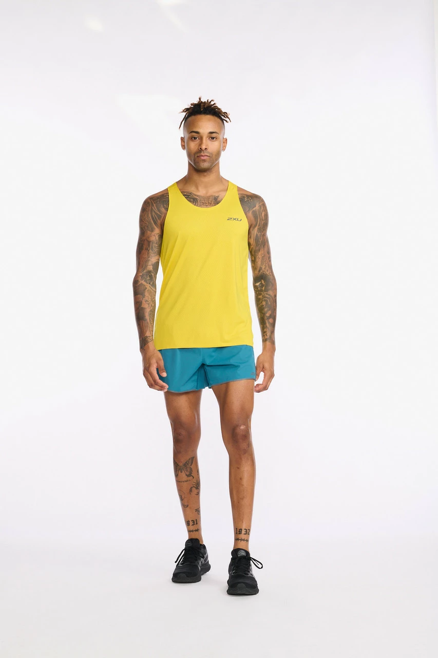 2XU - Light Speed Tech Singlet - Men's - Sulphur/Black Reflective 2 2XU - Light Speed Tech Singlet - Men's - Sulphur/Black Reflective - Image 2