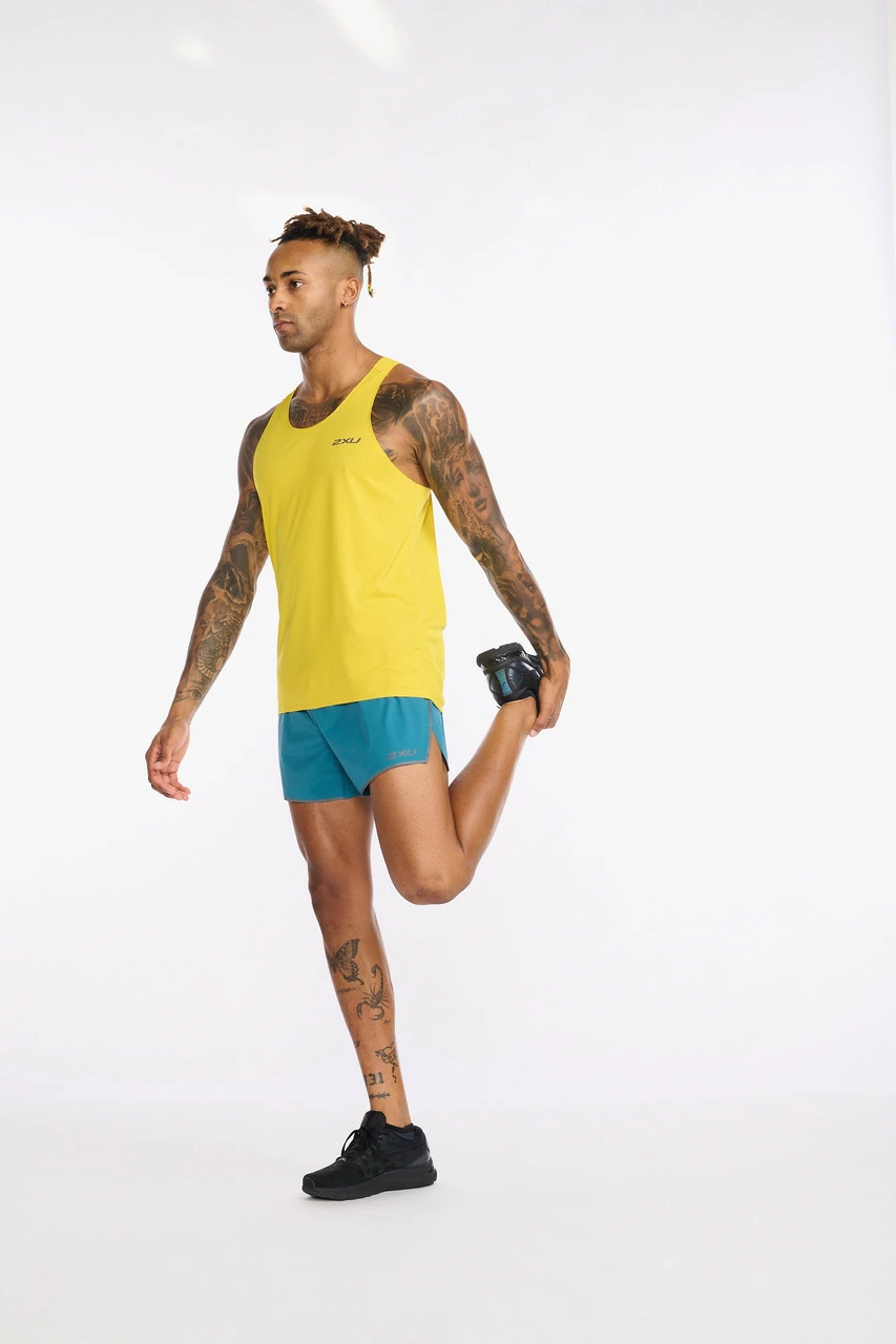 2XU - Light Speed Tech Singlet - Men's - Sulphur/Black Reflective 5 2XU - Light Speed Tech Singlet - Men's - Sulphur/Black Reflective - Image 5