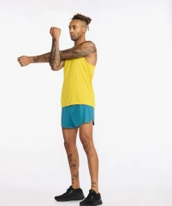 2XU - Light Speed Tech Singlet - Men's - Sulphur/Black Reflective 24 2XU - Light Speed Tech Singlet - Men's - Sulphur/Black Reflective -2XU-shop MR6501a SUL BRF 06 59221.1652689077