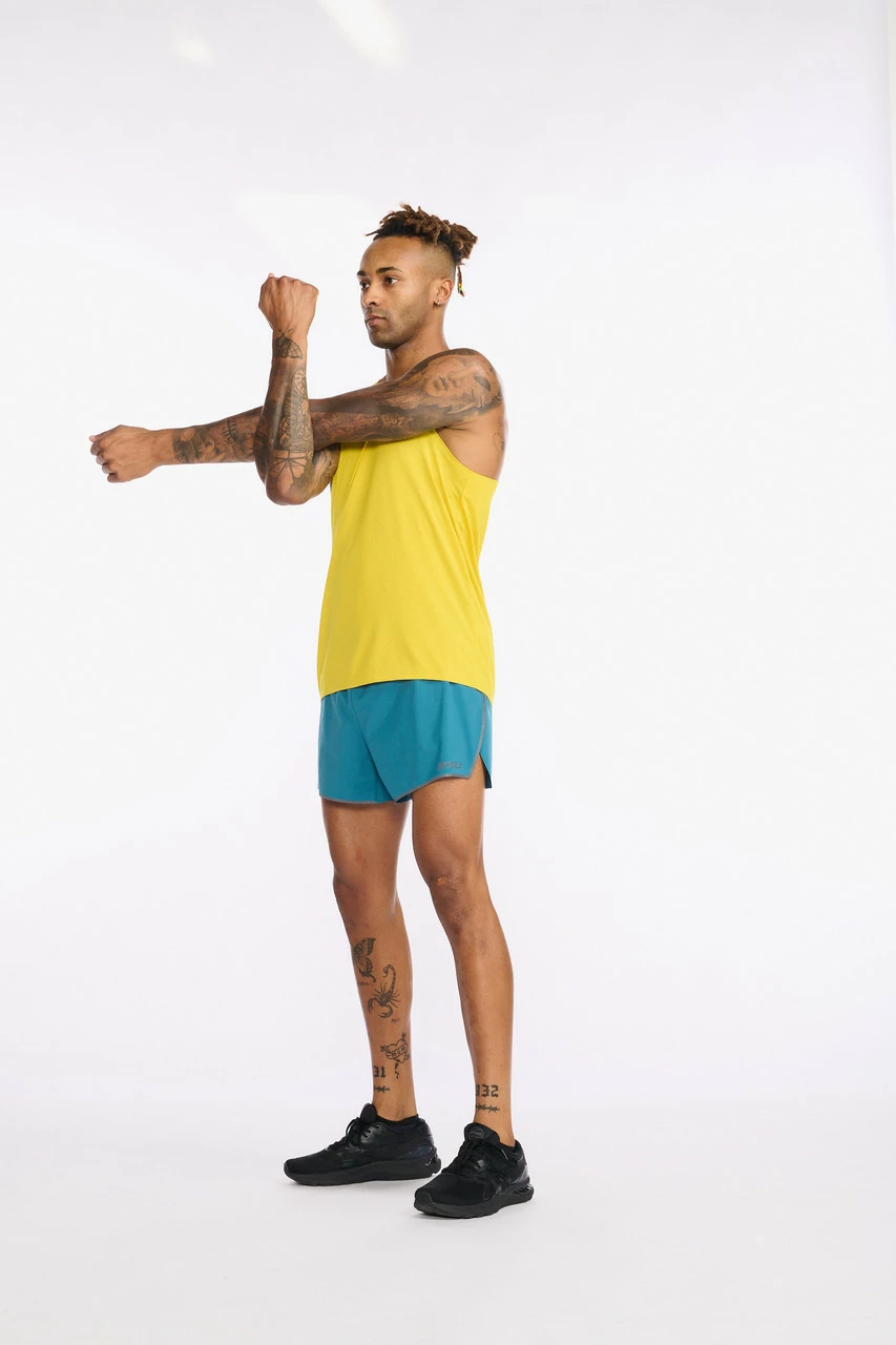 2XU - Light Speed Tech Singlet - Men's - Sulphur/Black Reflective 6 2XU - Light Speed Tech Singlet - Men's - Sulphur/Black Reflective - Image 6