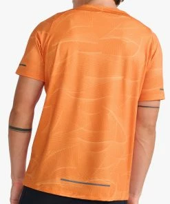 2XU - Light Speed Tee - Men's - Spiral/Black Reflective -2XU-shop MR6502a SZE BRF 21 43607.1652690868