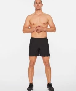 2XU - Light Speed Men's 7in Cover Shorts - Black/Black Reflective - 2023