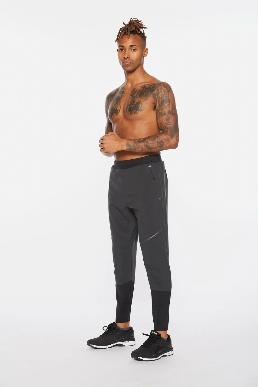 2XU - Light Speed Men's Joggers - Black/Black Reflective - Image 9