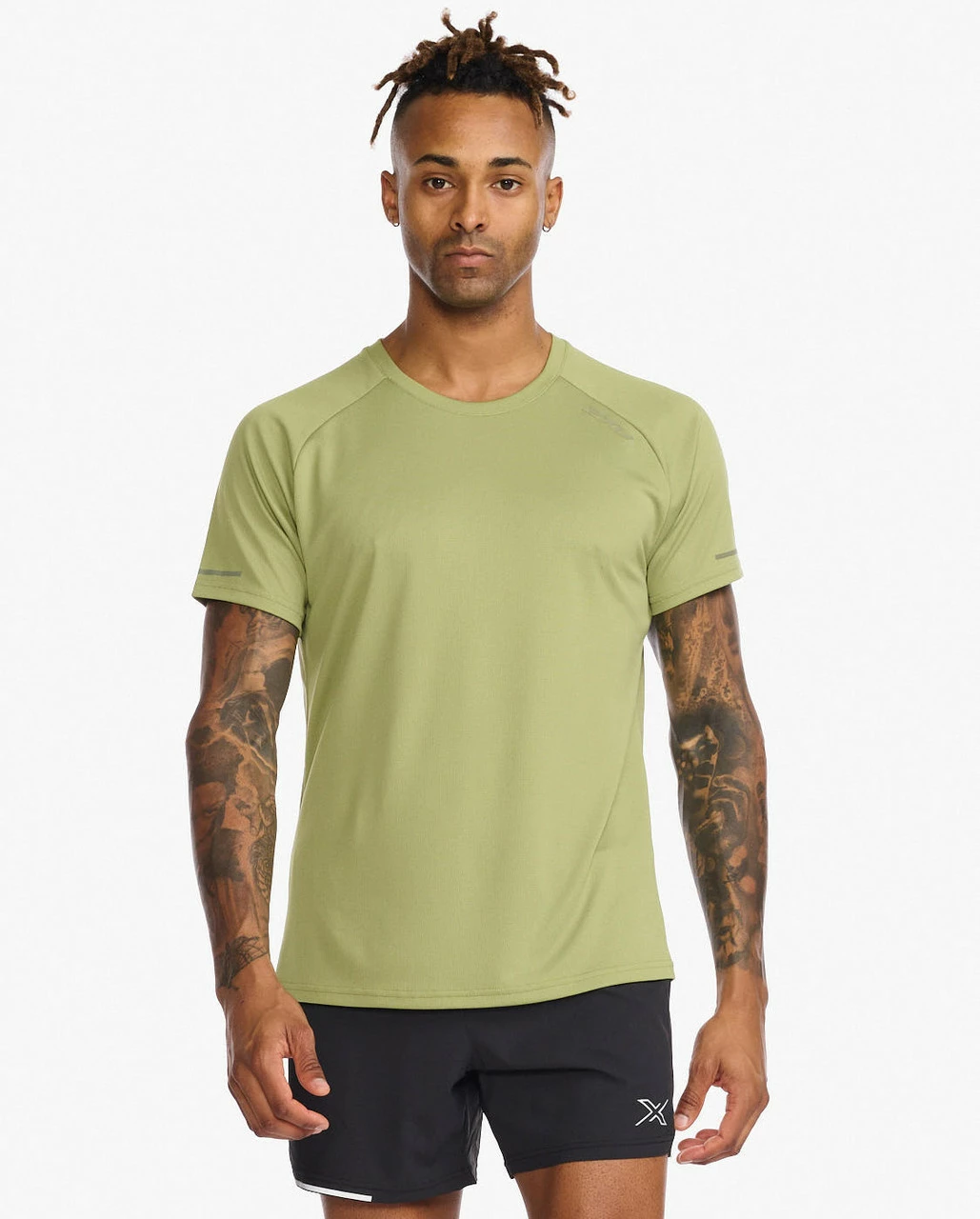 2XU - Aero Tee - Men's - Glade/Alpine Reflective - Image 3