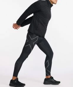 2XU - Ignition Insulation Jacket - Men's - Black/Turbulence 30 2XU - Ignition Insulation Jacket - Men's - Black/Turbulence -2XU-shop MR6594a BLK TRB 13 71459.1666617184