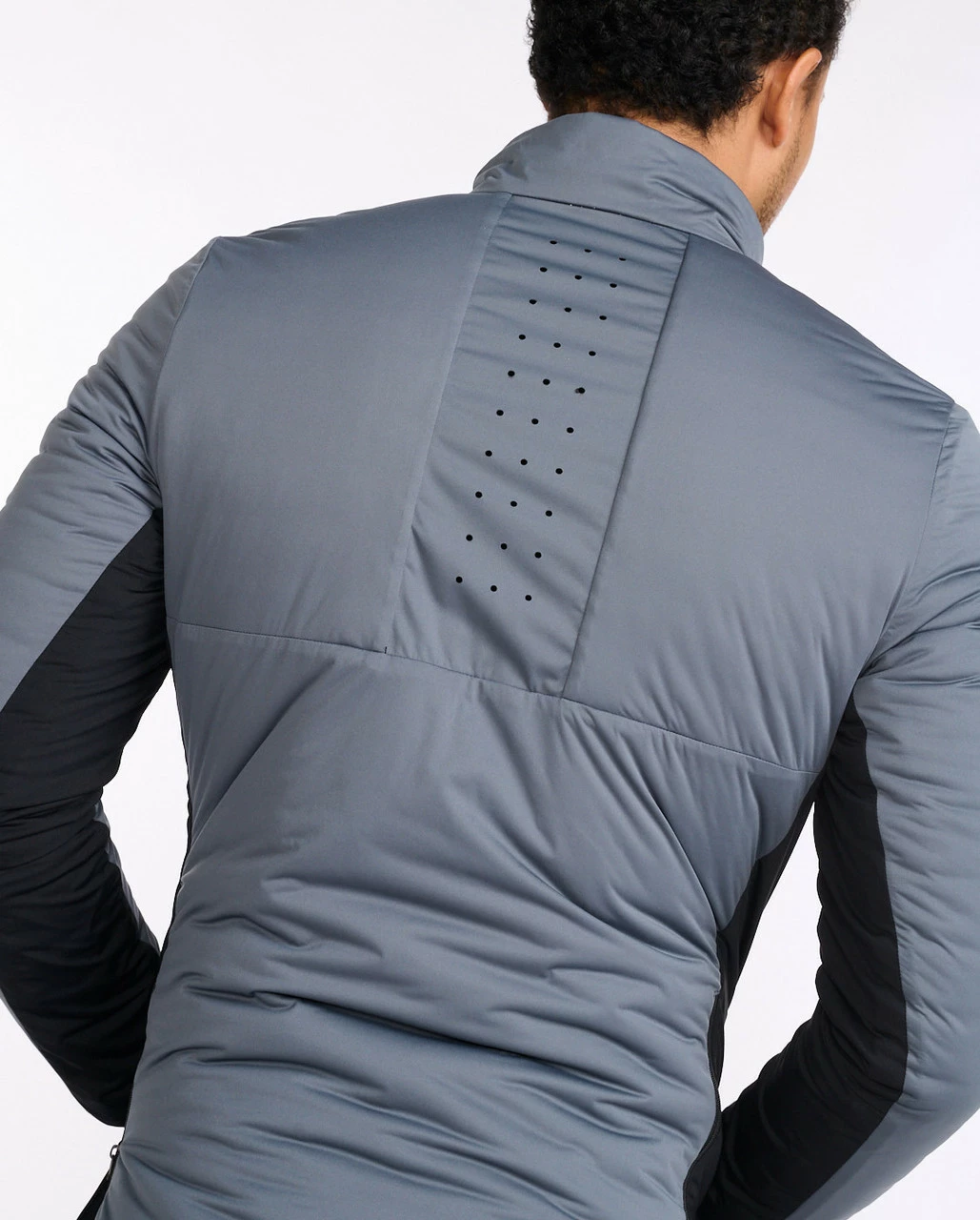 2XU - Ignition Insulation Jacket - Men's - Black/Turbulence 17 2XU - Ignition Insulation Jacket - Men's - Black/Turbulence - Image 17