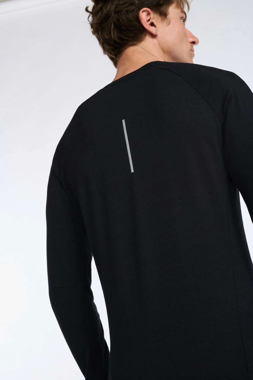 2XU - Ignition Base Layer Long Sleeve - Men's - Black/Silver Reflective - Image 15