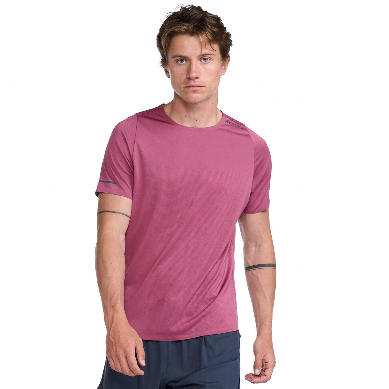 2XU - Light Speed Tech Tee - Men's - Rosewood/Black Reflective 1 2XU - Light Speed Tech Tee - Men's - Rosewood/Black Reflective