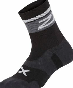 2XU - VECTR Unisex Cushion Crew Socks - Black/White