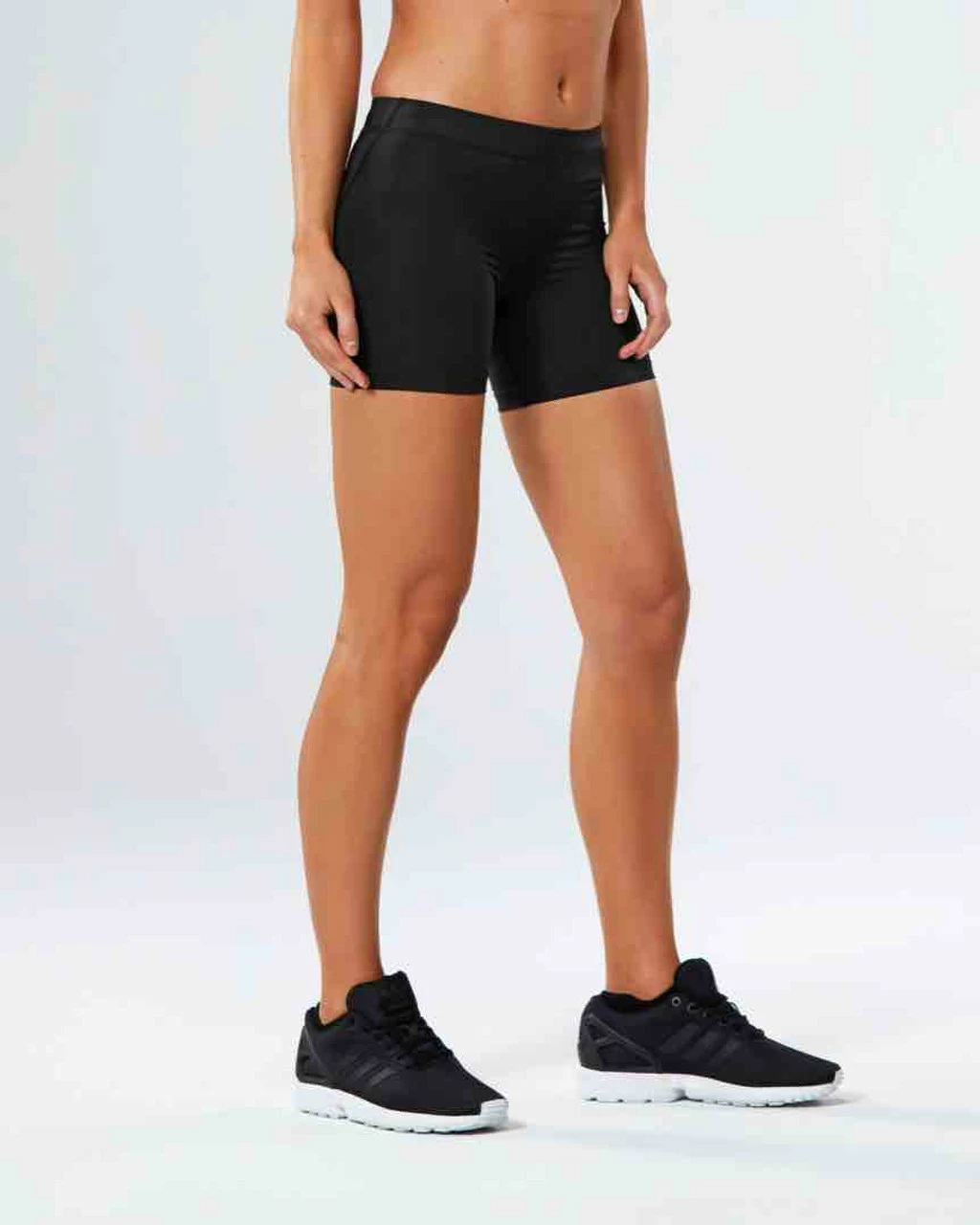 2XU - Form Mid-Rise Compression 4 Inch Shorts - Women's - 2023 - Image 3