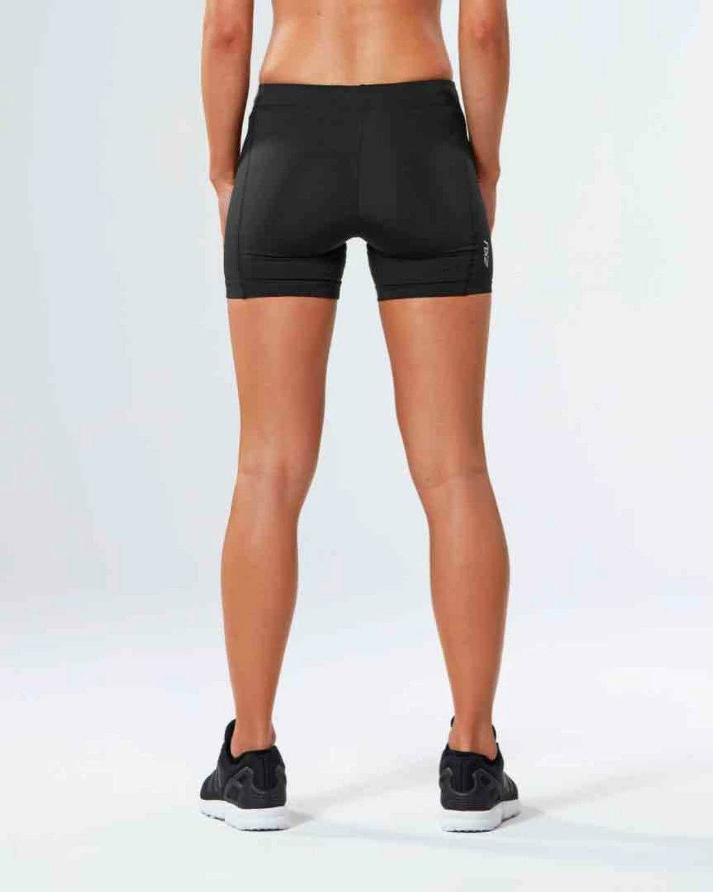 2XU - Form Mid-Rise Compression 4 Inch Shorts - Women's - 2023