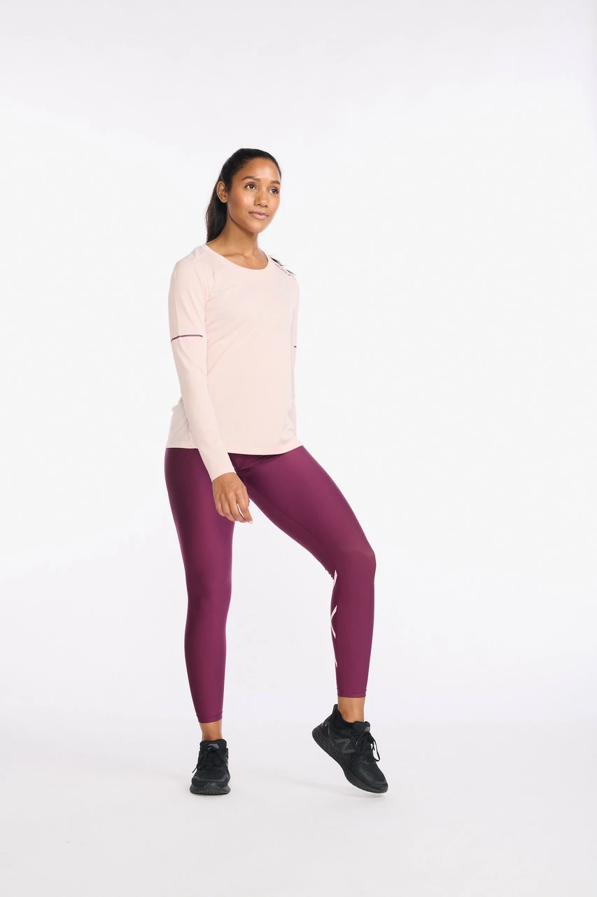 2XU - Aero Long Sleeve - Women's - Peach Whip/Mulberry Reflective - Image 2
