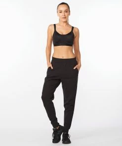 2XU - Commute Trackpant - Women's - Black/Turbulence