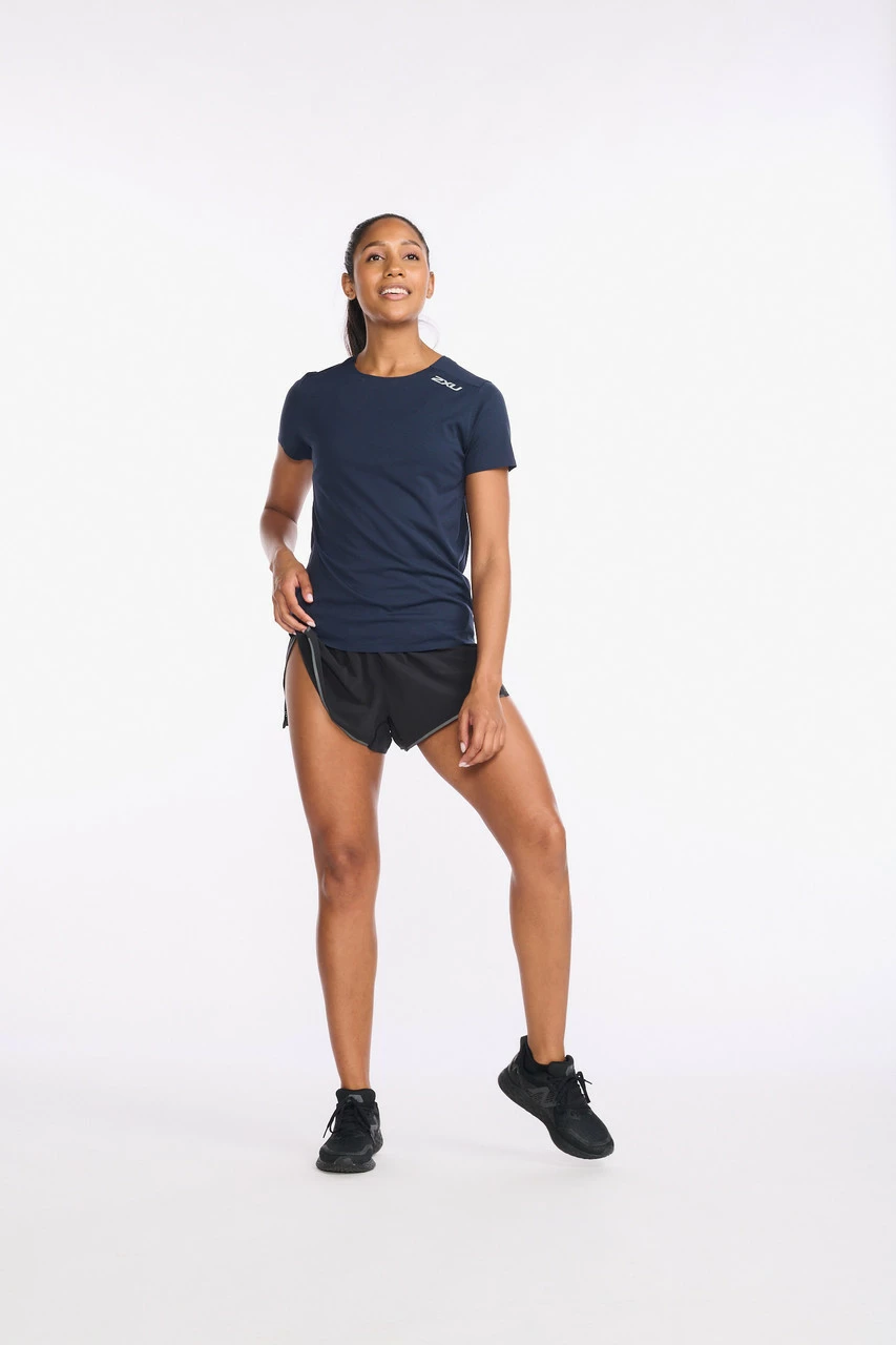2XU - Light Speed Tee - Women's - Midnight/Silver Reflective - Image 14